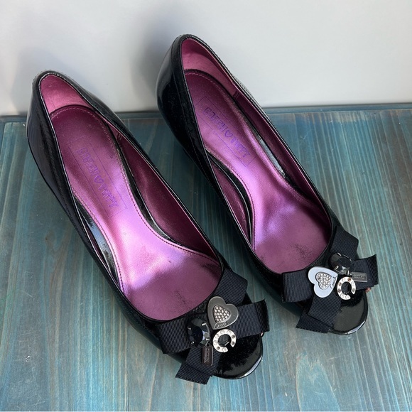 Coach Black Patent Wedge Heels Size 6 | Bow Charm Peep Toe Shoes - Picture 3 of 16